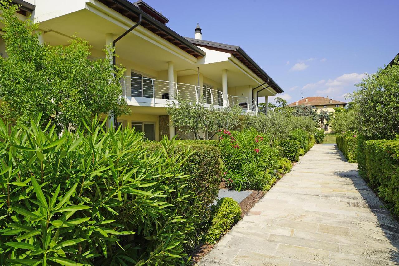Giulia Luxury Apartment Sirmione Exterior photo