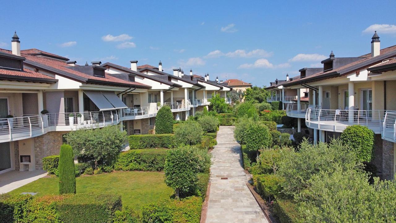 Giulia Luxury Apartment Sirmione Exterior photo