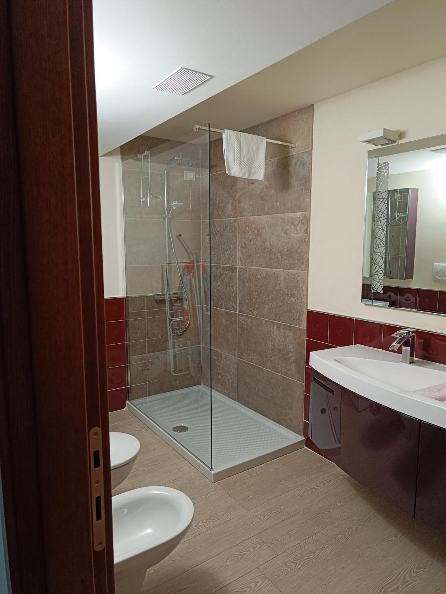 Giulia Luxury Apartment Sirmione Exterior photo